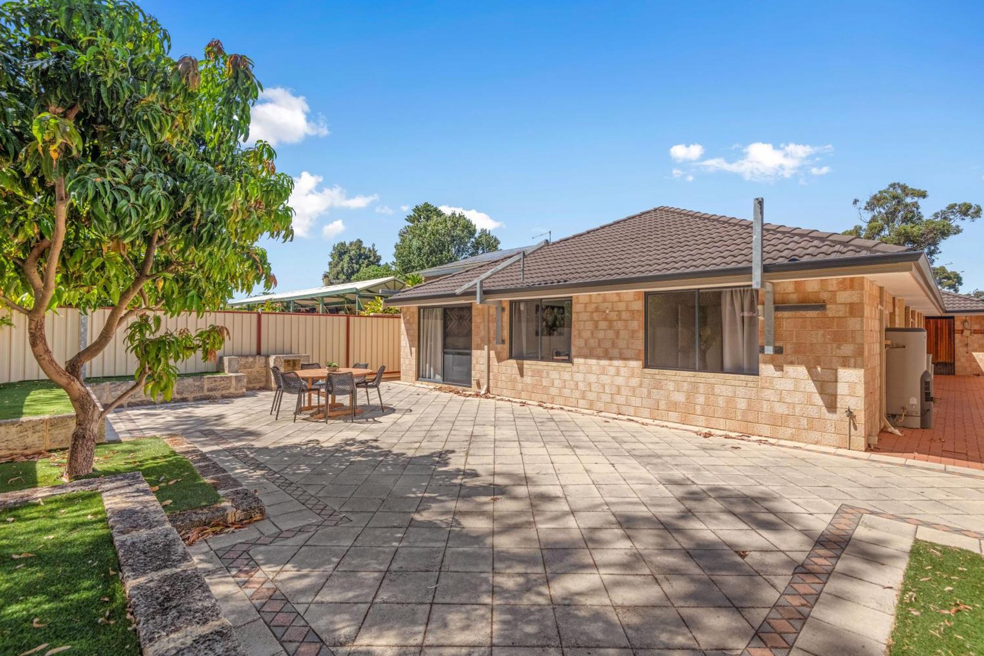 18 Bateman Retreat 4bdr 25bth Holiday home Perth